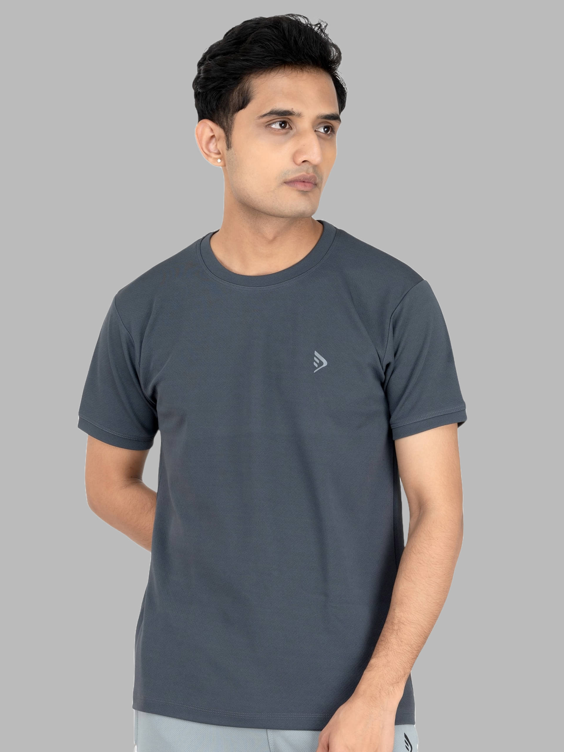     			DIHOX Grey Polyester Regular Fit Men's Sports T-Shirt ( Pack of 1 )