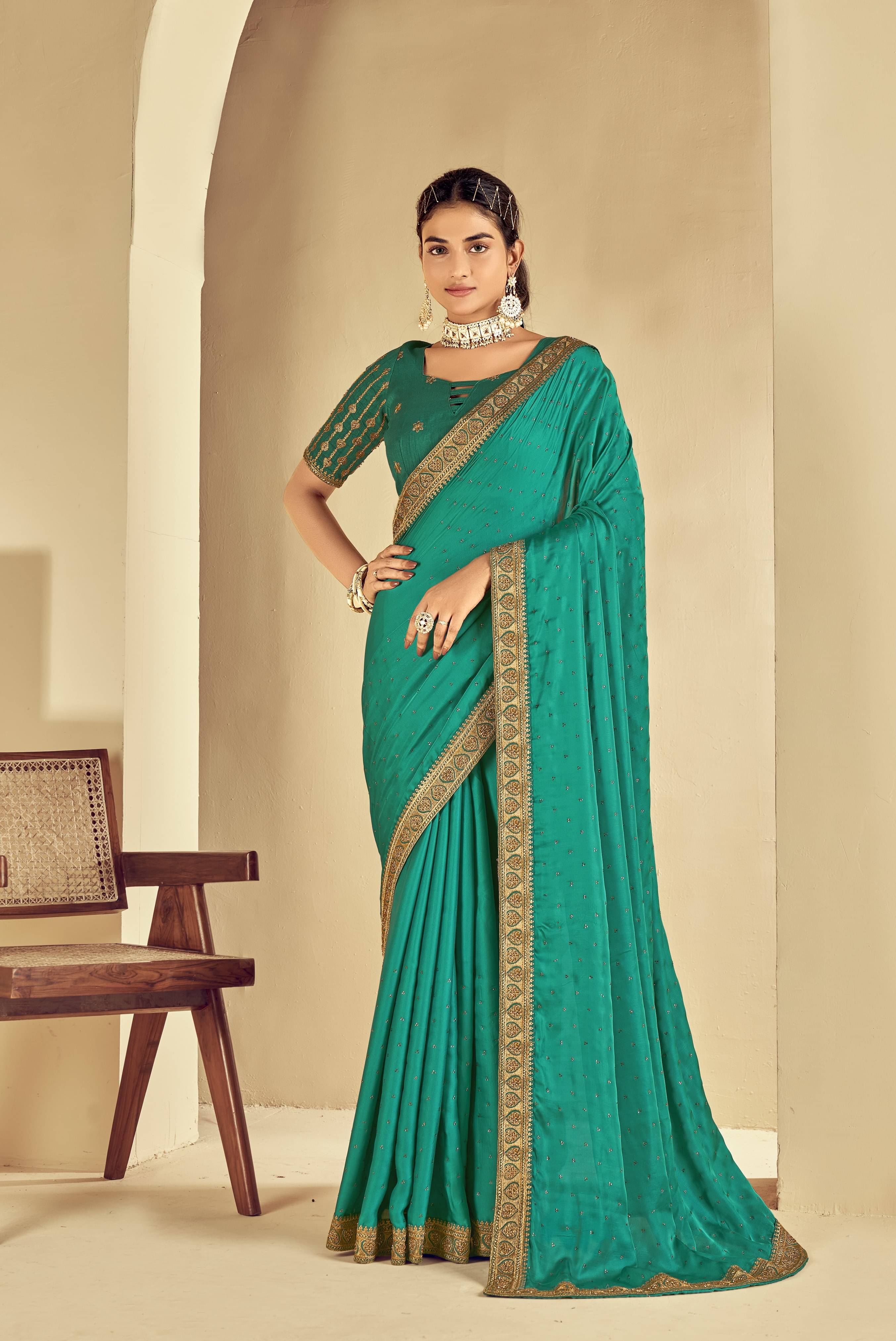     			JIRA Bangalore Silk Embroidered Saree With Unstitched Blouse Piece ( Green )