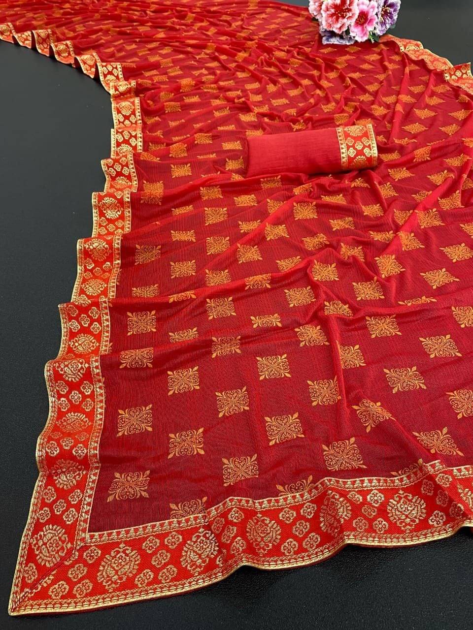     			JIRA Lycra Colorblock Saree With Unstitched Blouse Piece ( Red )