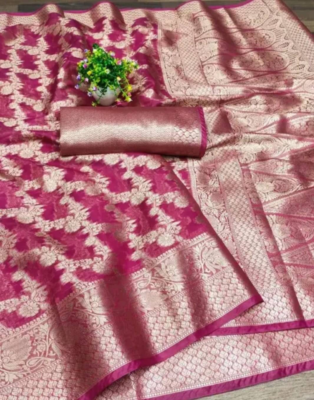 JIRA Organza Embellished Saree With Unstitched Blouse Piece ( Pink ) JIRA Organza Embellished Saree With Unstitched Blouse Piece ( Pink )