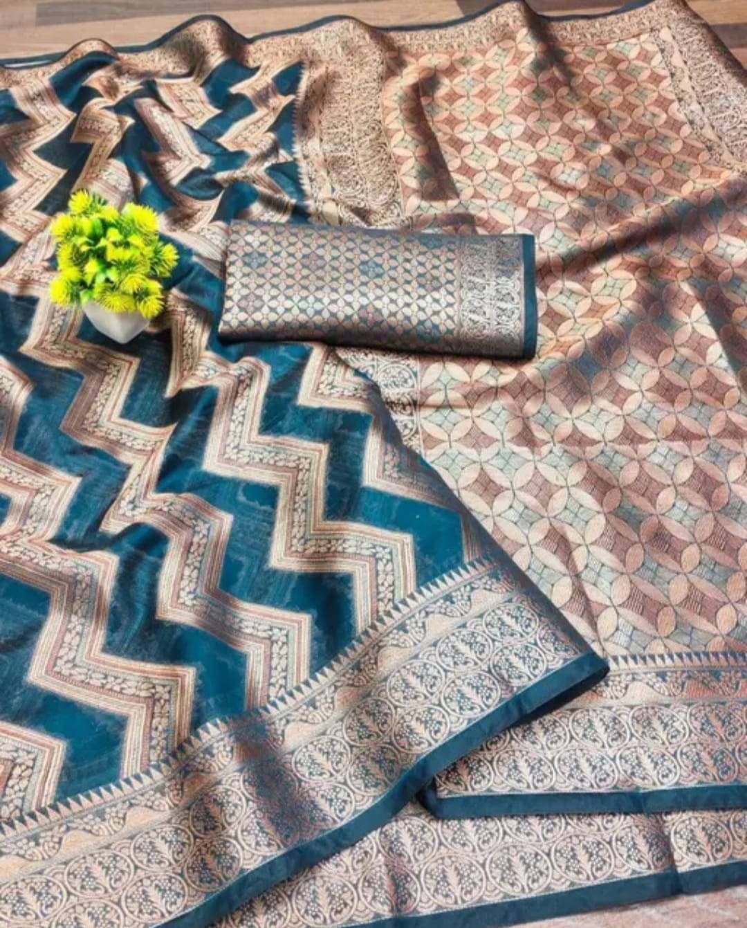 JIRA Organza Embellished Saree With Unstitched Blouse Piece ( Teal )     			JIRA Organza Embellished Saree With Unstitched Blouse Piece ( Teal )