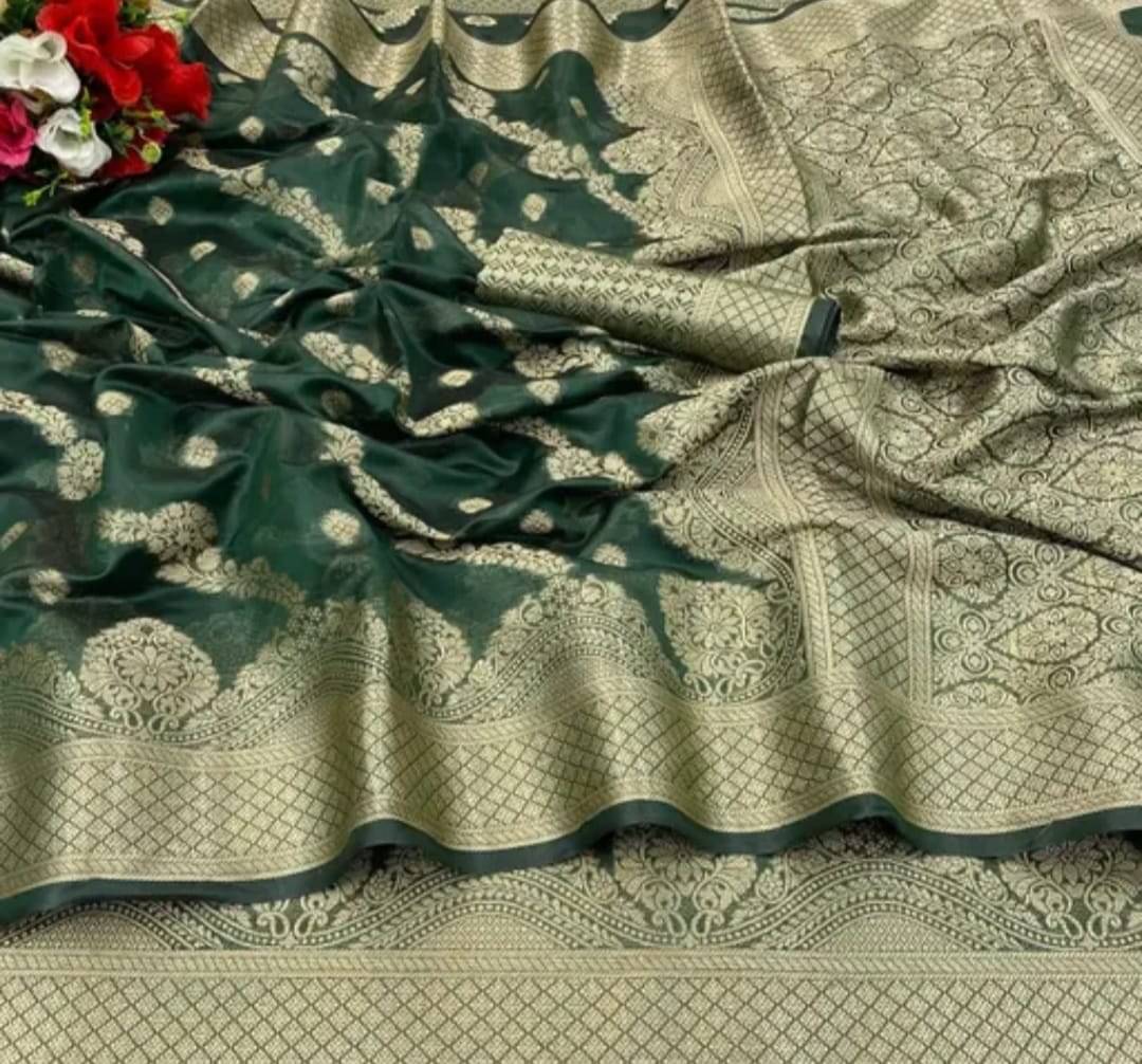     			JIRA Organza Embellished Saree With Unstitched Blouse Piece ( Green )