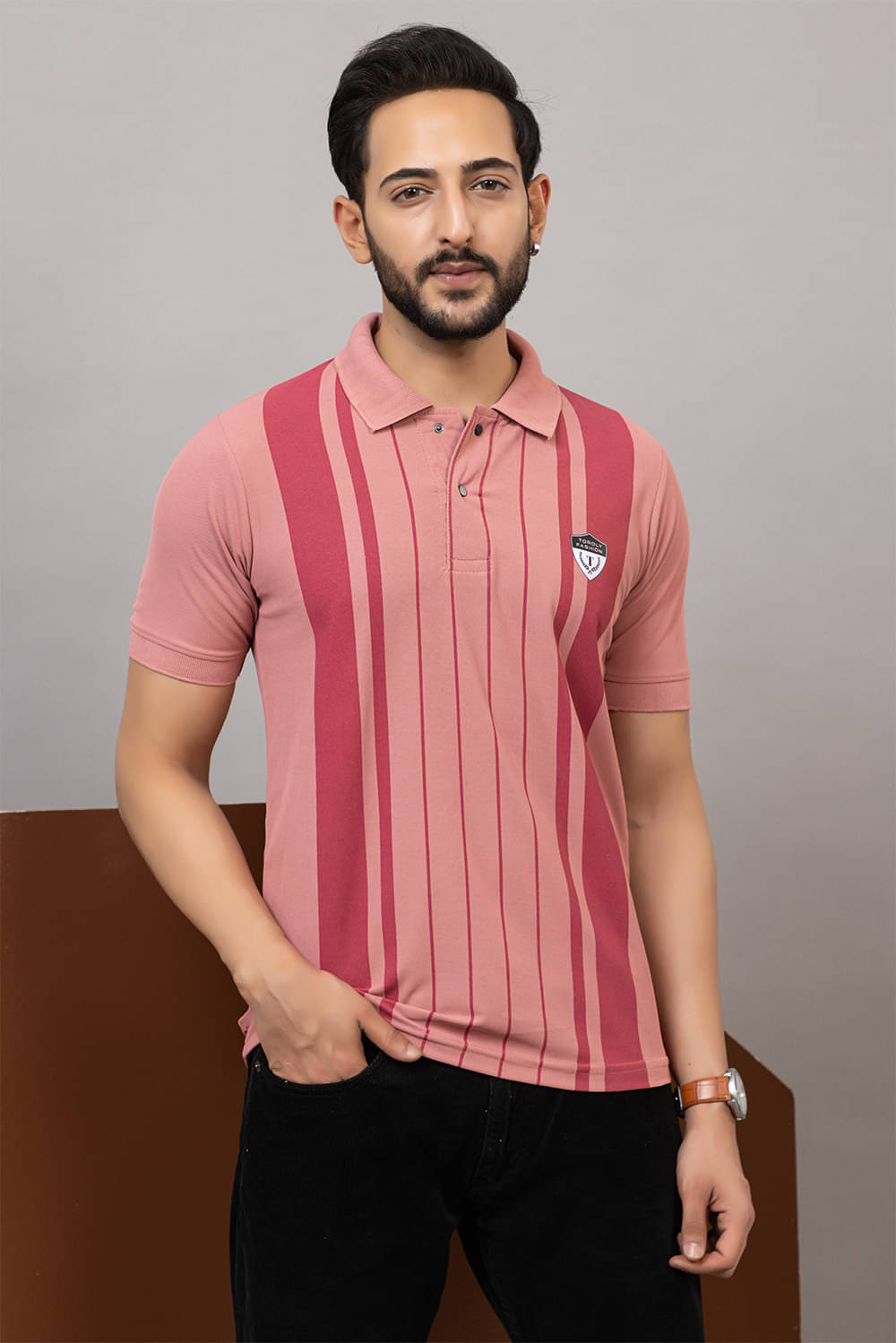     			TOROLY Men Cotton Blend Regular Fit Colorblock T-Shirt ( Rose Gold )
