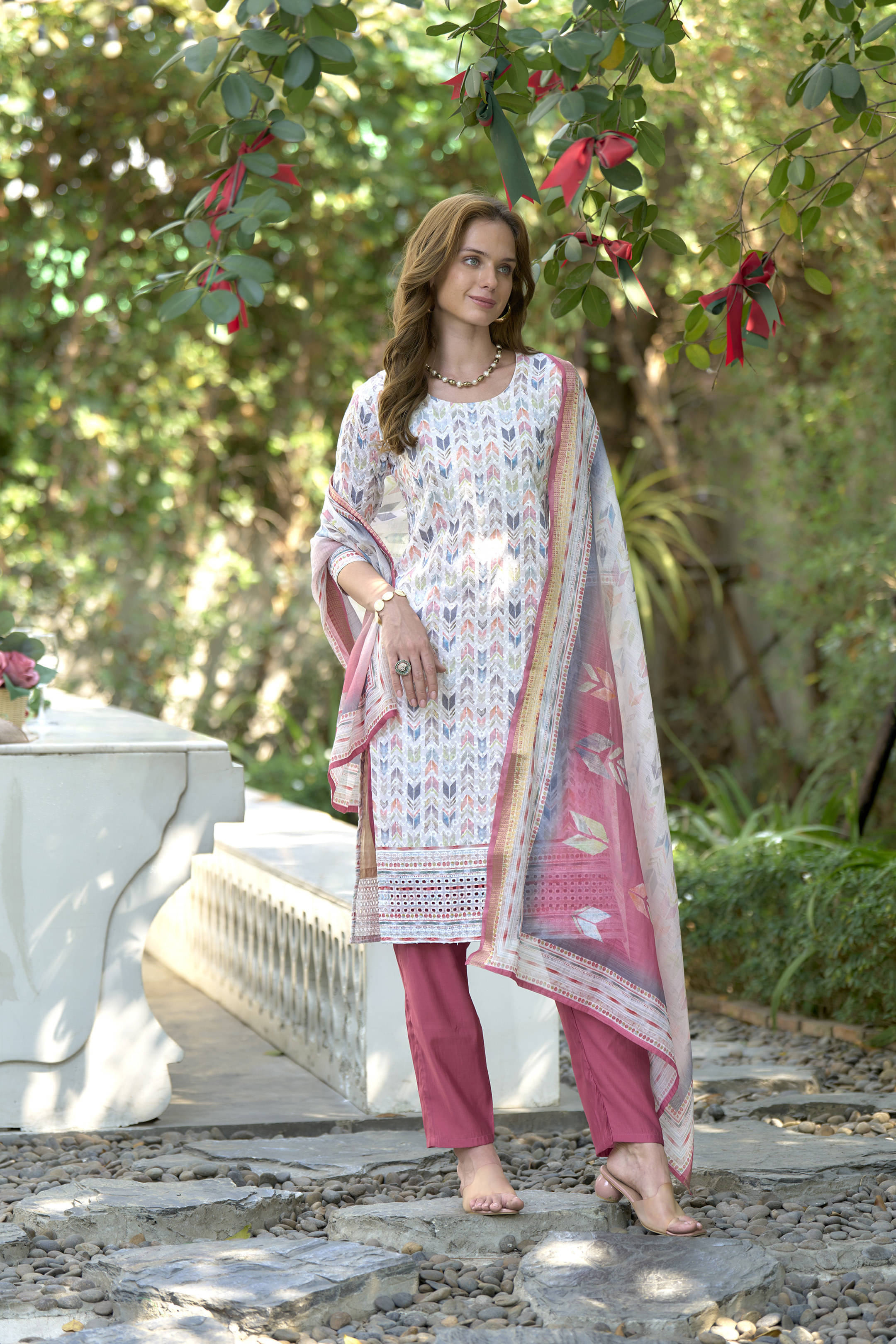     			shree laxminarayan export Women's Cotton Embroidered Kurti With Pants ( White )