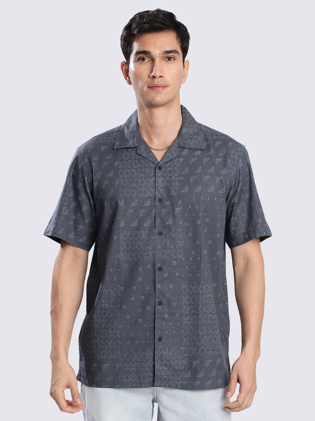 Bene Kleed Cotton Blend Relaxed Fit Printed Half Sleeves Men's Casual Shirt - Grey ( Pack of 1 ) Bene Kleed Cotton Blend Relaxed Fit Printed Half Sleeves Men's Casual Shirt - Grey ( Pack of 1 )