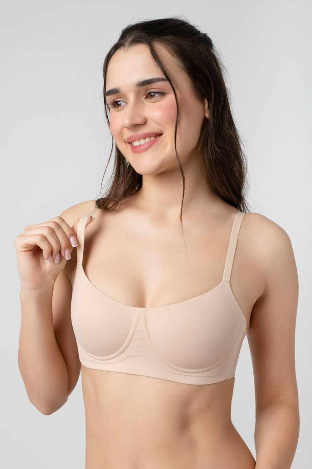     			Bodyline Pack of 1 Nylon Lightly Padded Everyday Bra For Women ( Beige )