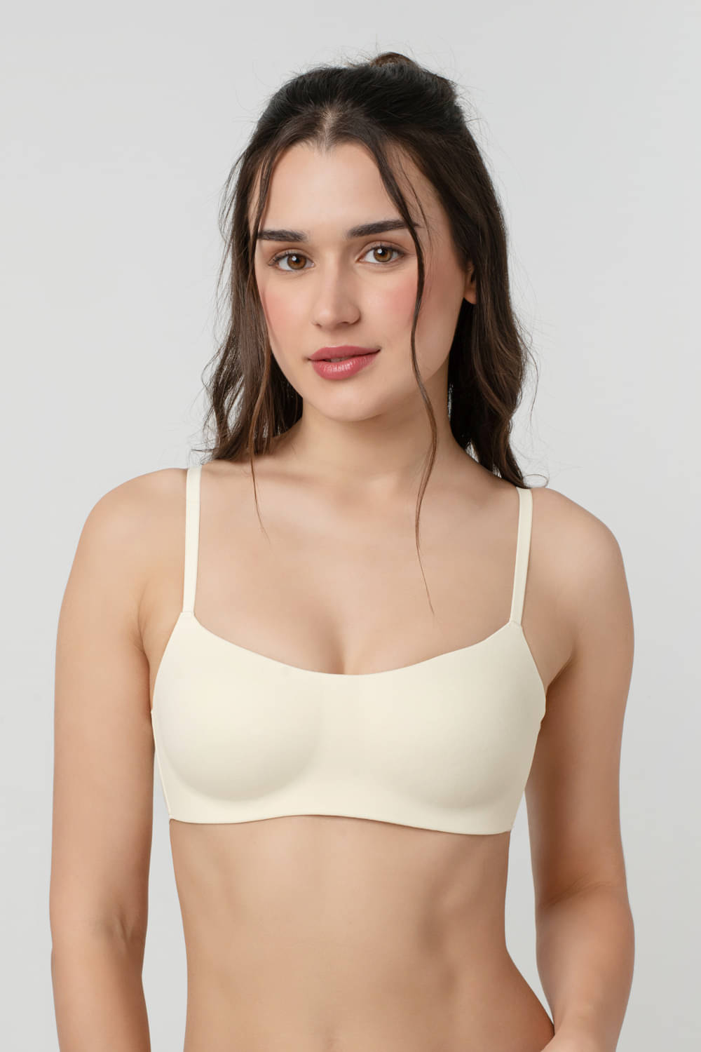     			Bodyline Pack of 1 Nylon Lightly Padded Everyday Bra For Women ( White )