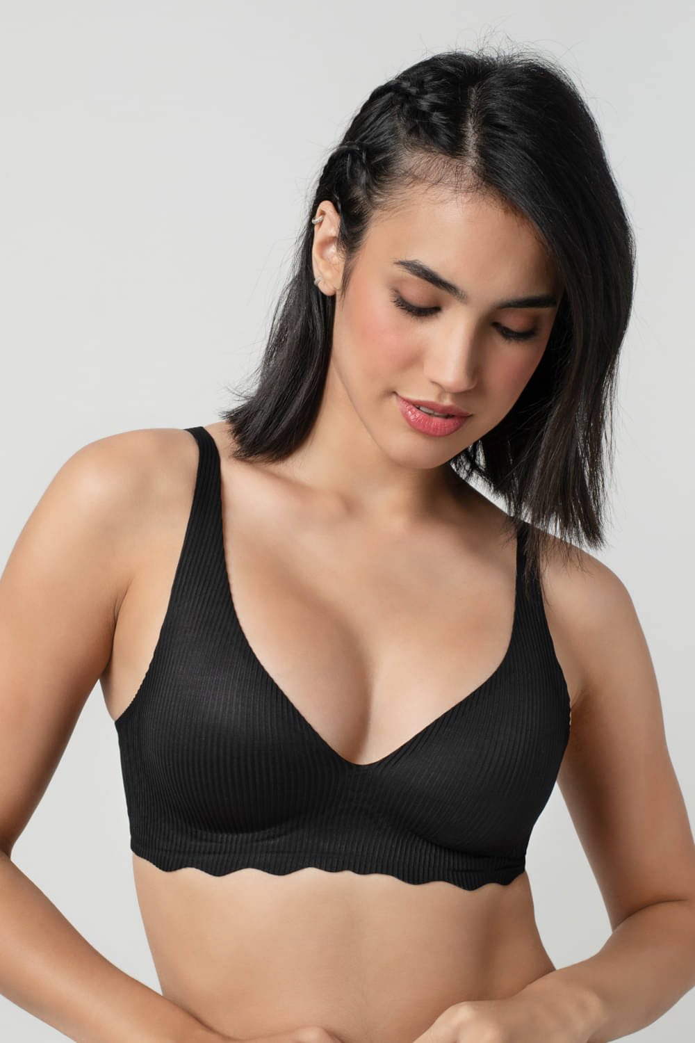    			Bodyline Pack of 1 Nylon Lightly Padded Everyday Bra For Women ( Black )