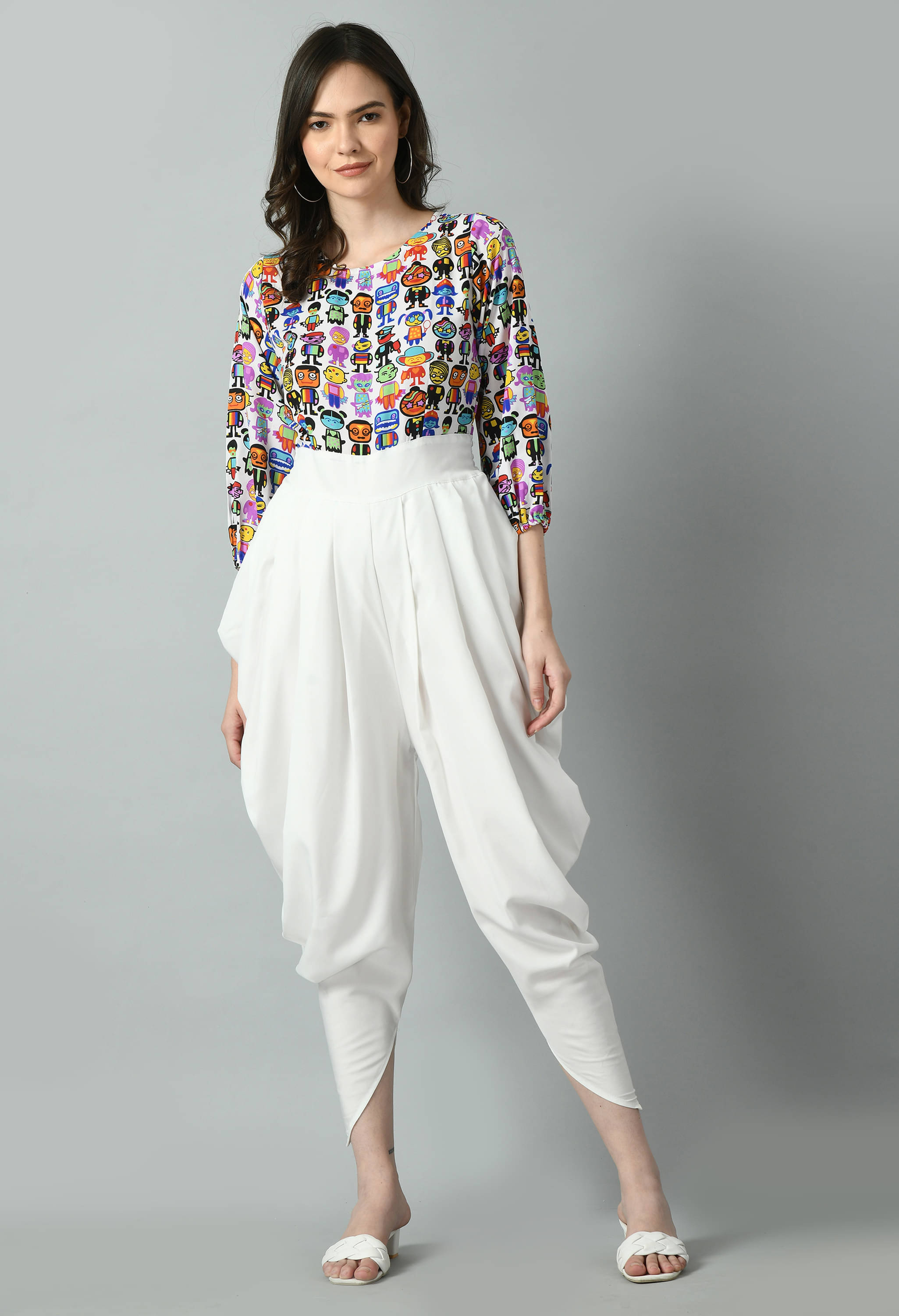 Fasanger Women's Printed Crepe Jumpsuit ( Multicolor ) Fasanger Women's Printed Crepe Jumpsuit ( Multicolor )