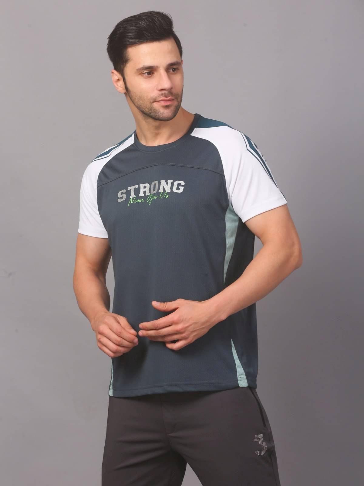     			NEXGEN  CLUB Men Polyester Regular Fit Printed T-Shirt ( Dark Grey )