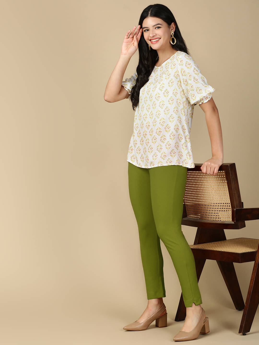     			PYNK Pack of 1 Cotton Blend Regular Women's Casual Pants ( Green )