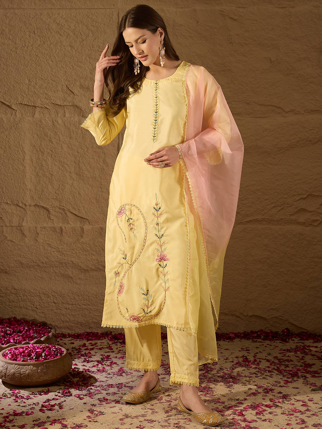 Vaamsi Women Silk Blend Embroidered Straight Kurti With Pants ( Yellow )     			Vaamsi Women Silk Blend Embroidered Straight Kurti With Pants ( Yellow )