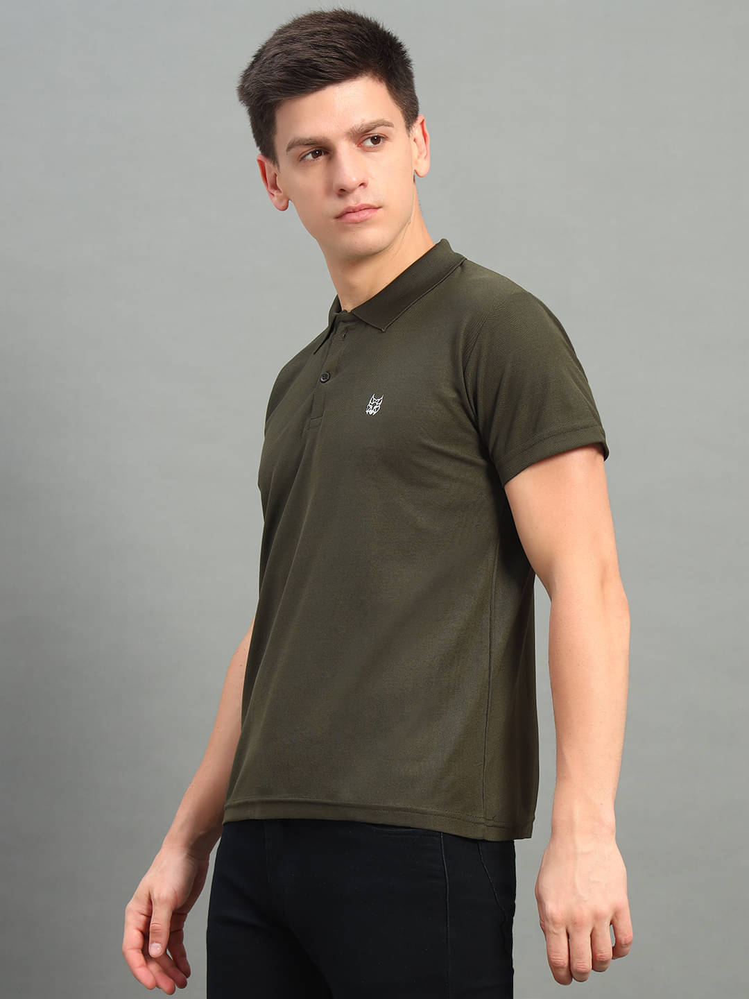 stelvin Men Cotton Blend Regular Fit Solid Polo T Shirt ( Olive )     			stelvin Men Cotton Blend Regular Fit Solid Polo T Shirt ( Olive )