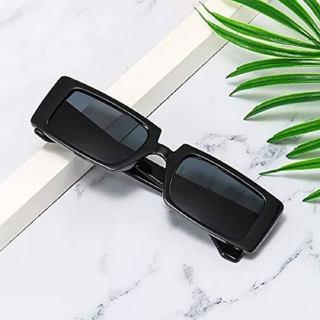 uzak Black Square Sunglasses ( Pack of 1 ) uzak Black Square Sunglasses ( Pack of 1 )