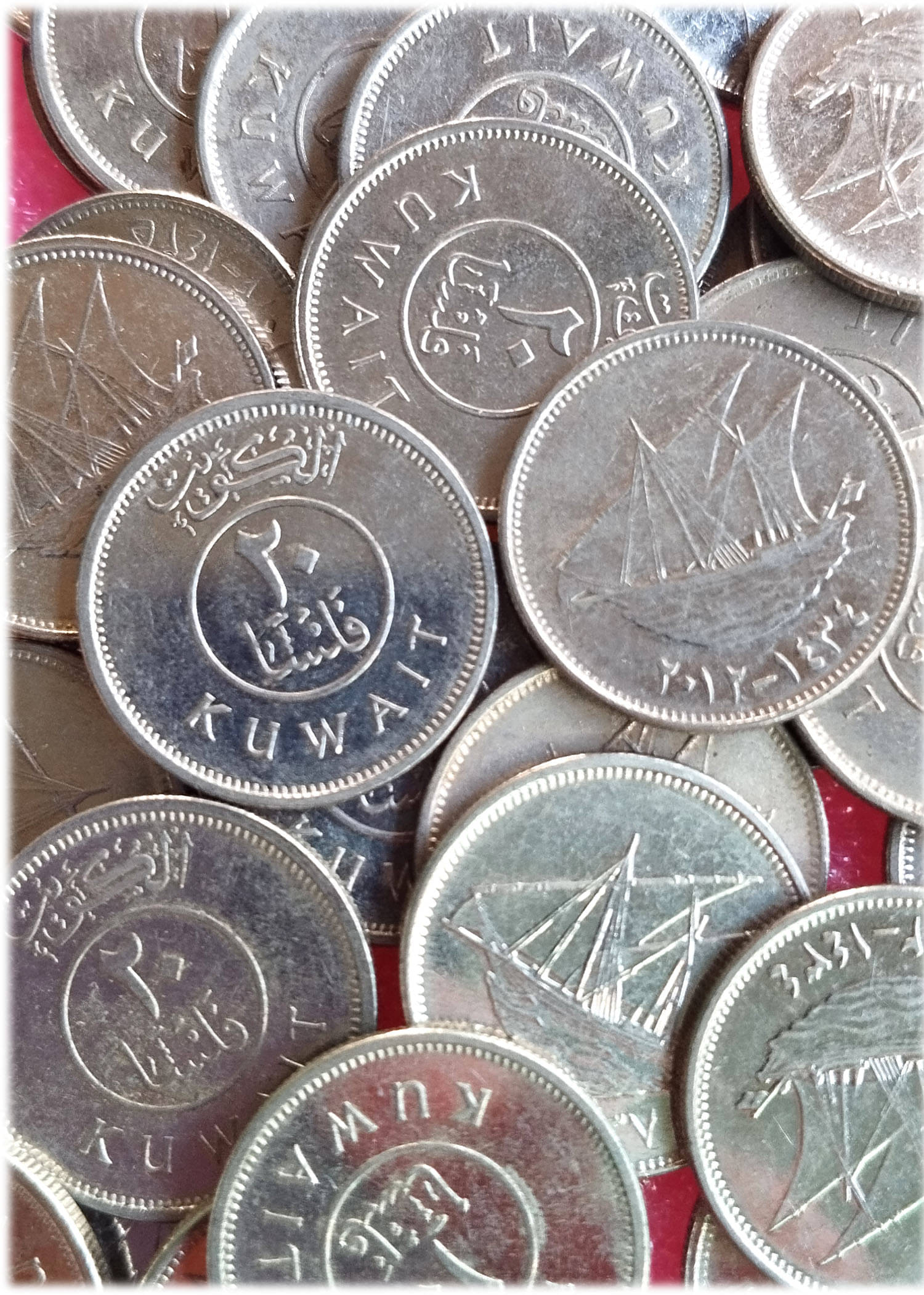     			( 50 COINS LOT ) - KUWAIT - 20 Fils (Magnetic) 1434-1439 (2012-2018) Coins › Standard circulation coins Stainless steel • 3 g • ⌀ 19.96 mm