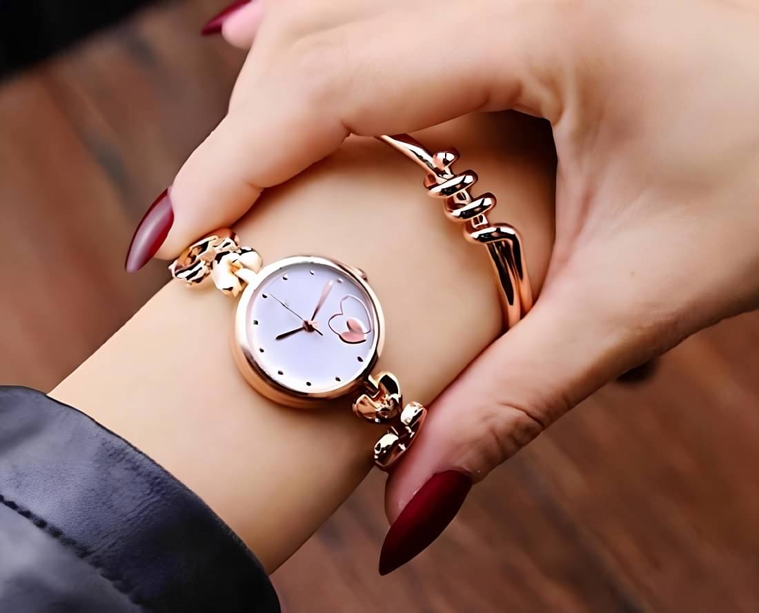     			DECLASSE Rose Gold Metal Analog Womens Watch