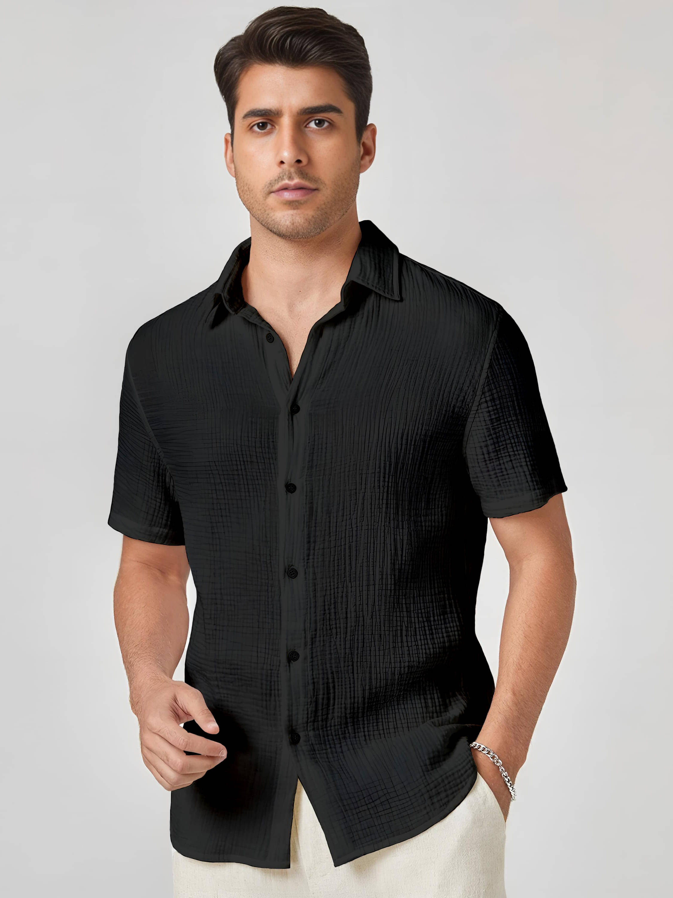     			KAKIDO Polyester Regular Fit Self Design Half Sleeves Men's Casual Shirt - Black ( Pack of 1 )
