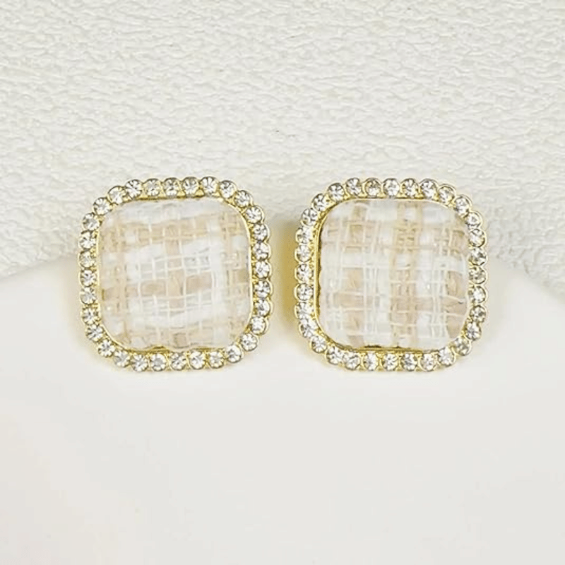     			Kailash Creation Global White Stud Earrings ( Pack of 1 )