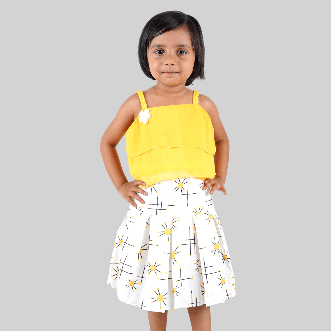     			Kidzee Kingdom Pack of 1 Girls Cotton T-shirt & Skirts ( Yellow & White )