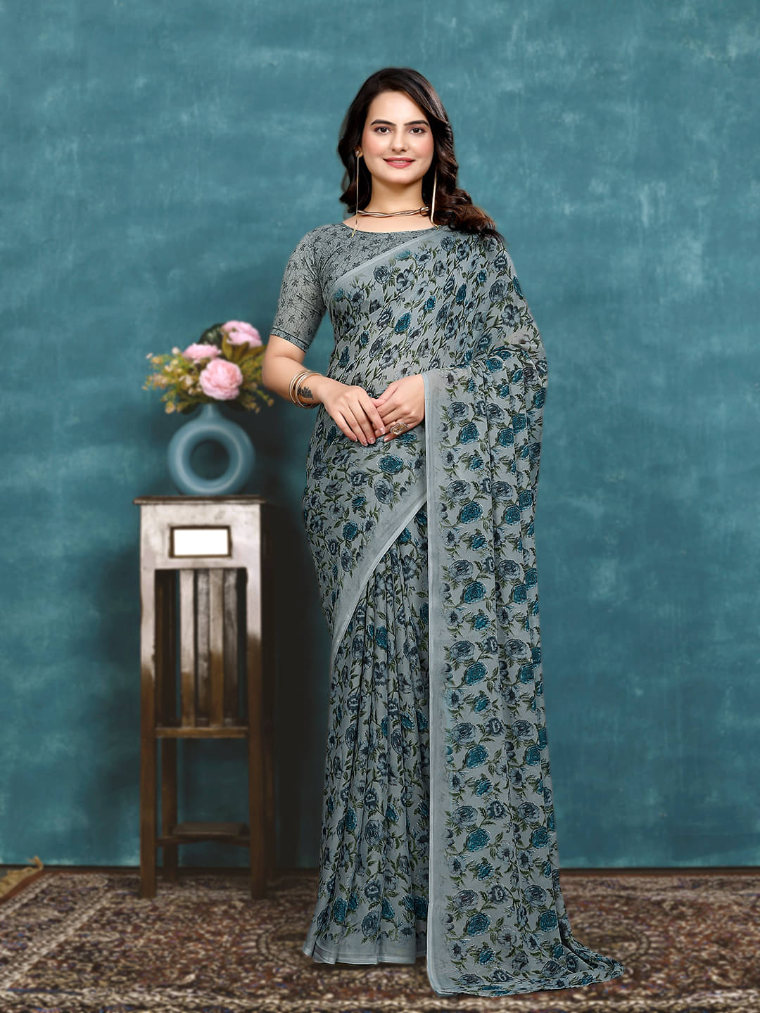 Maayro Georgette Printed Saree With Unstitched Blouse Piece ( Light Grey ) Maayro Georgette Printed Saree With Unstitched Blouse Piece ( Light Grey )