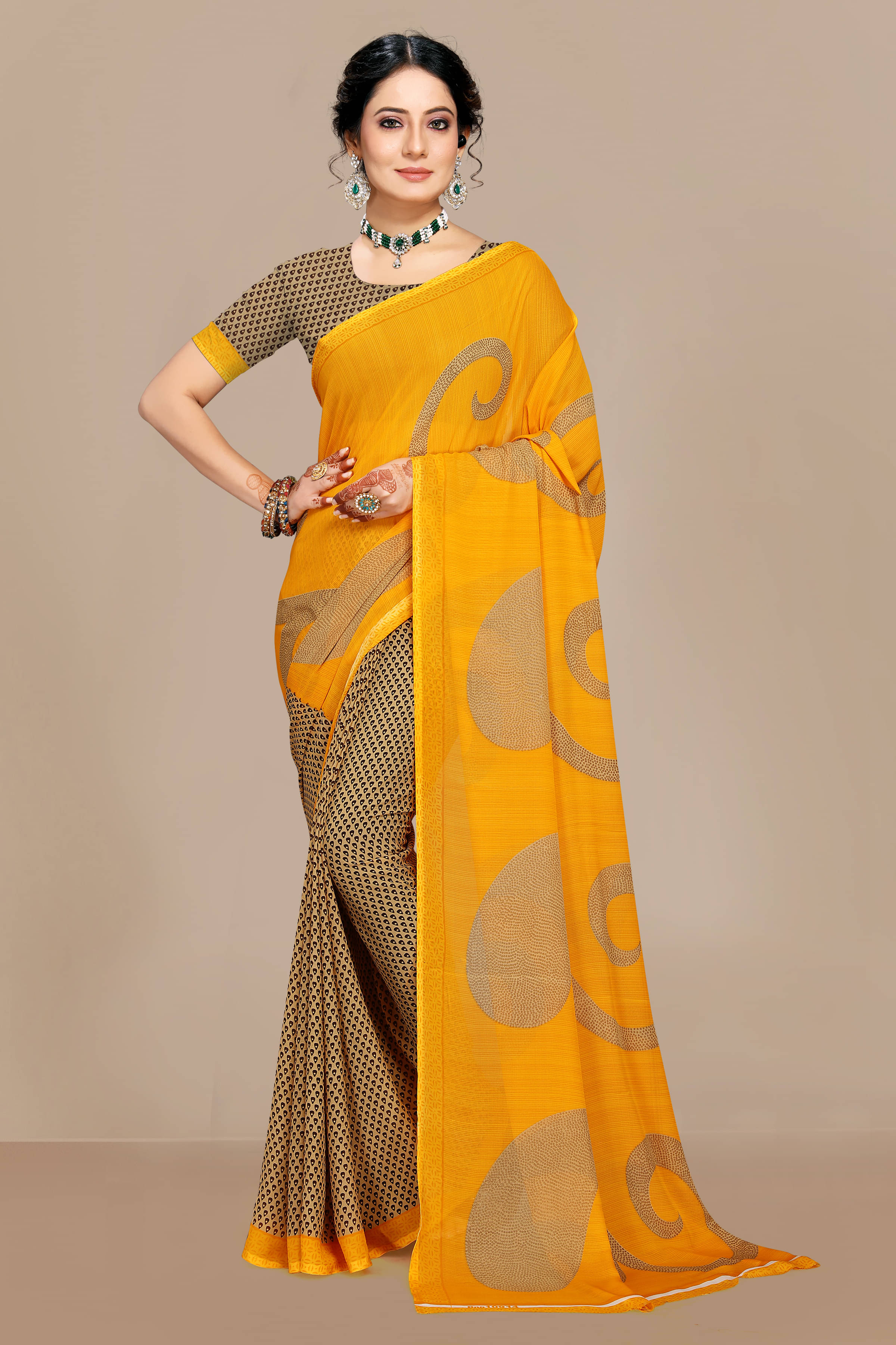 Maayro Georgette Printed Saree With Unstitched Blouse Piece ( Yellow ) Maayro Georgette Printed Saree With Unstitched Blouse Piece ( Yellow )