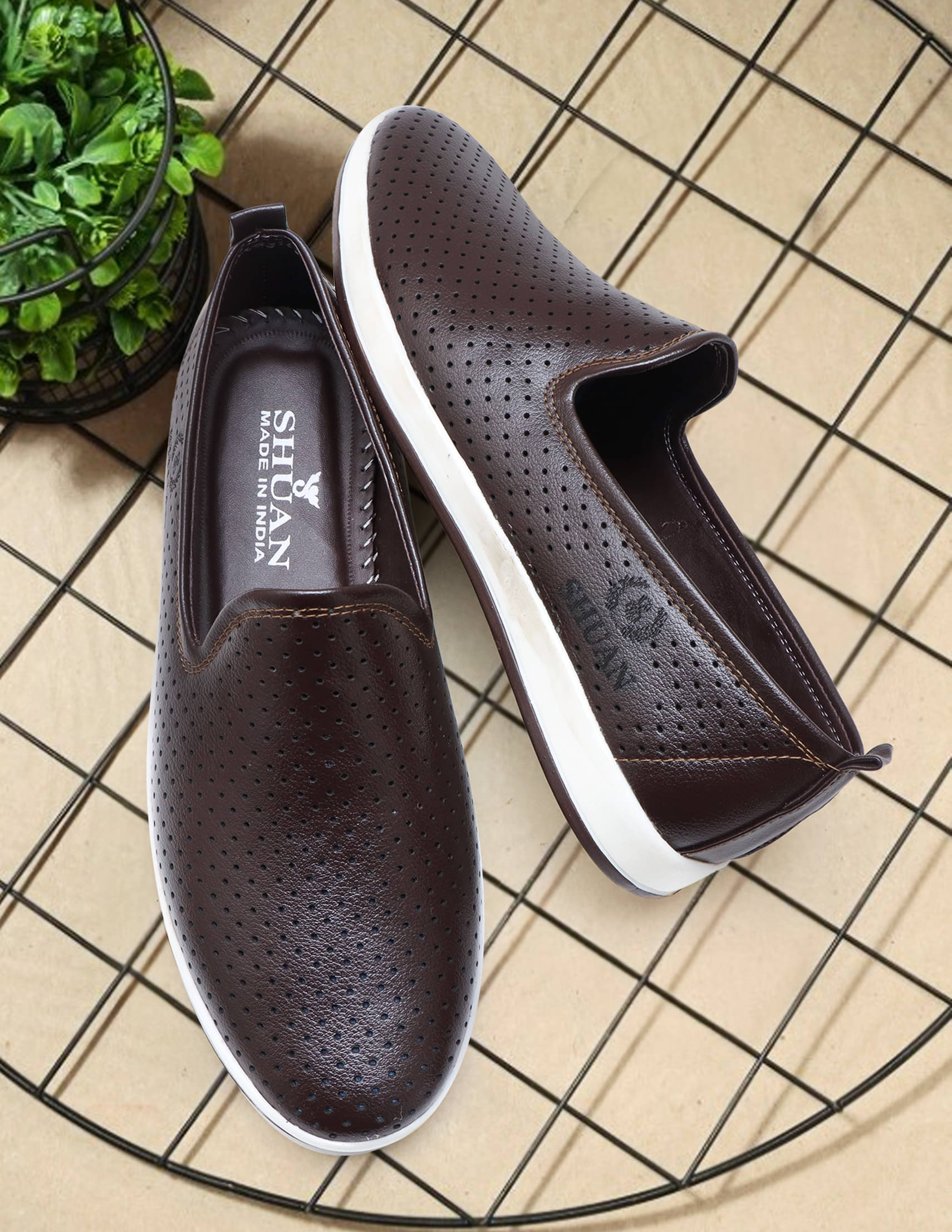     			SHUAN Brown Men's Slip-on Shoes