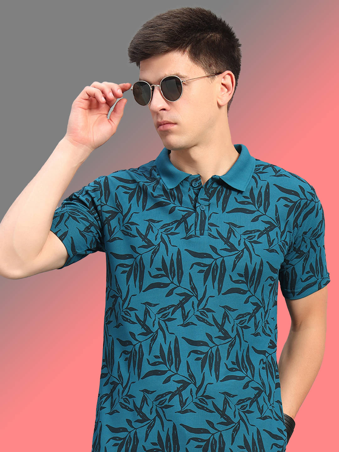     			THE CASUALS Men Cotton Blend Regular Fit Printed Polo T Shirt ( Teal Blue )