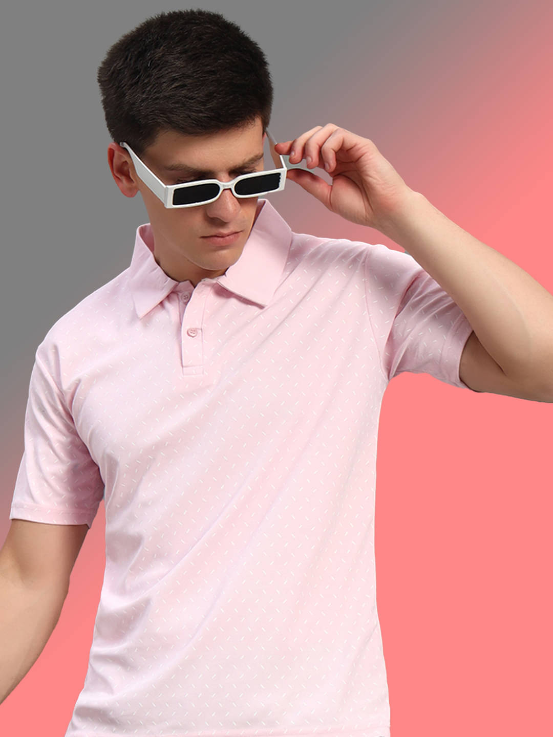     			THE CASUALS Men Cotton Blend Regular Fit Printed Polo T Shirt ( Pink )