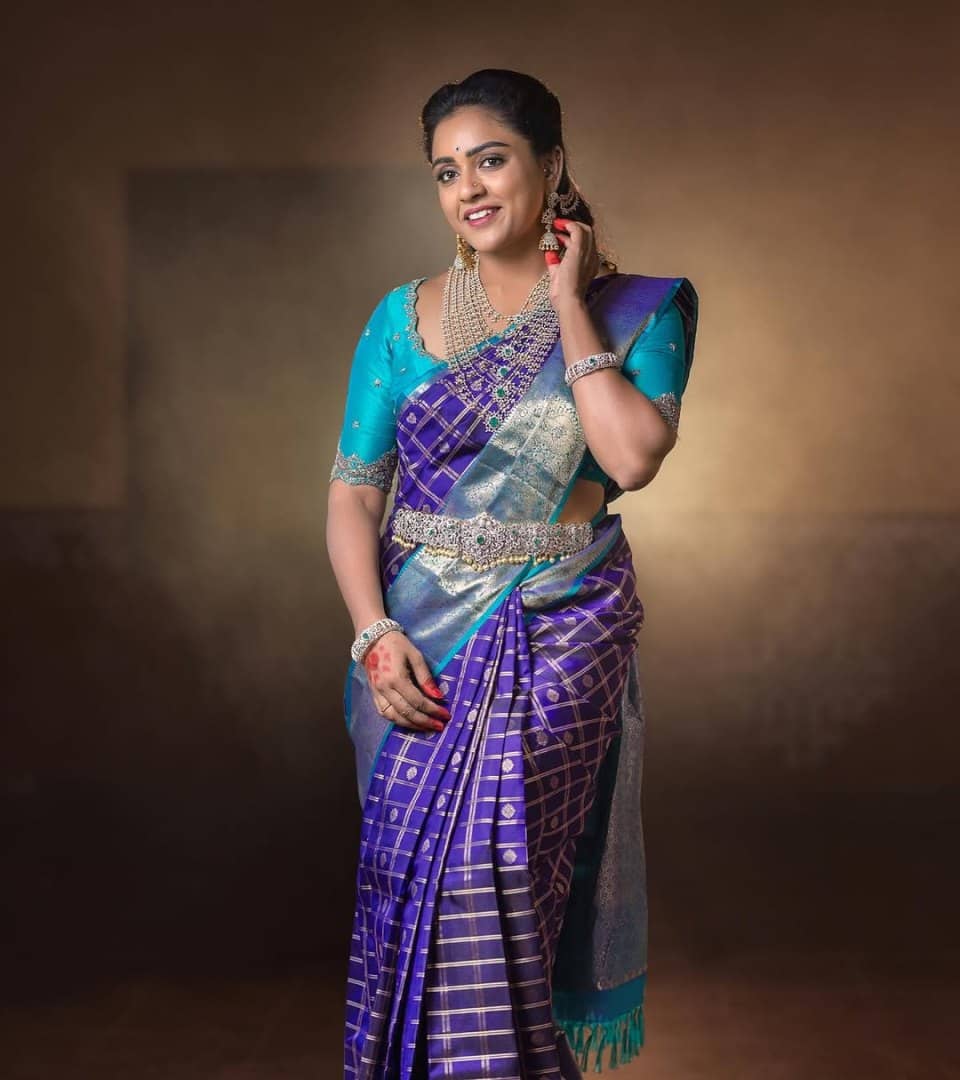 Vastukala Silk Woven Saree With Unstitched Blouse Piece ( Purple ) - Sarees | Buy online on ZillyBuy
