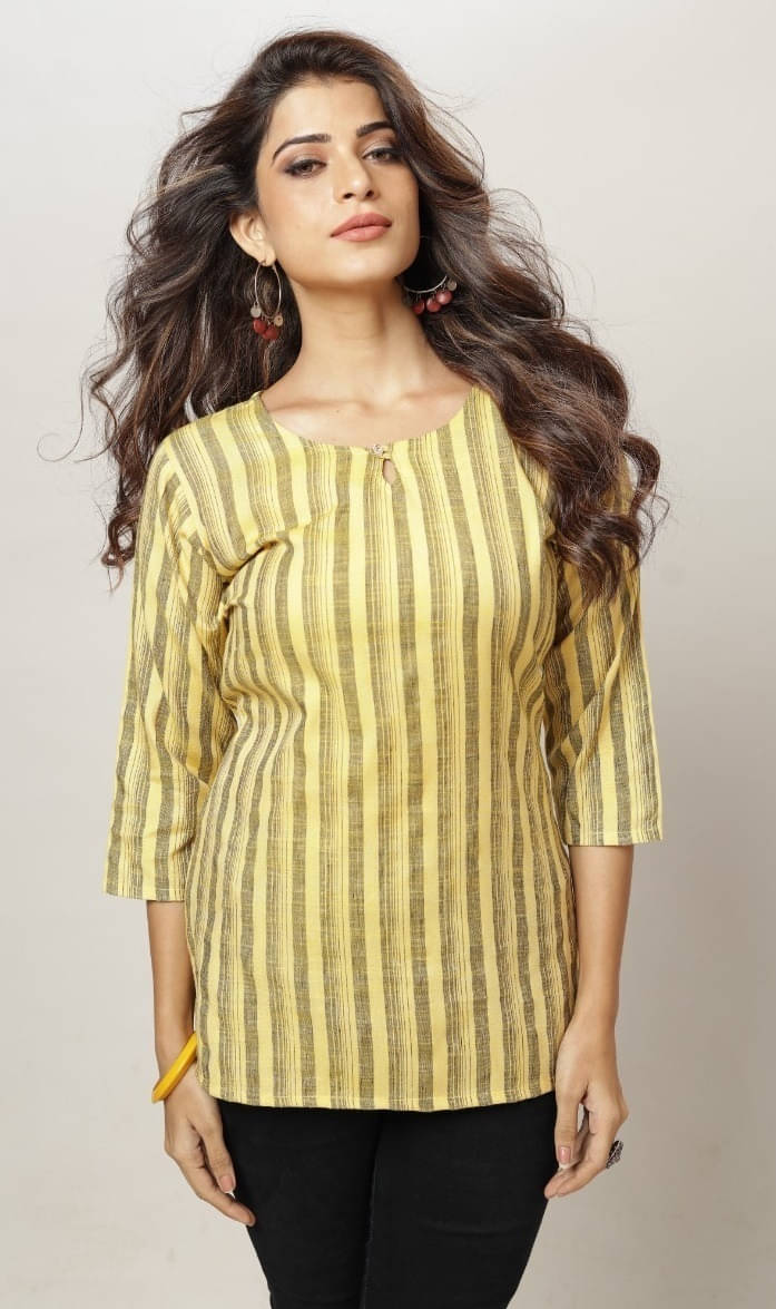 anushansa Women's Cotton Blend Printed Straight Kurti - ( Yellow ) anushansa Women's Cotton Blend Printed Straight Kurti - ( Yellow )