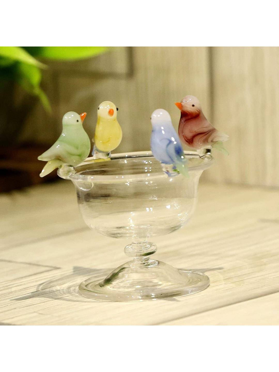 AFAST Bird Showpiece 9 cm - Pack of 1     			AFAST Bird Showpiece 9 cm - Pack of 1