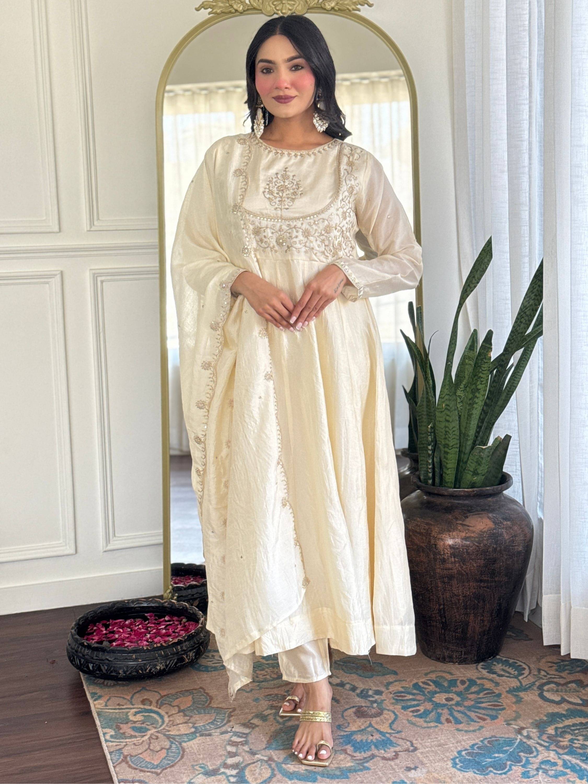 Eeloo Women Silk Embroidered Straight Kurti With Pants ( Cream ) Eeloo Women Silk Embroidered Straight Kurti With Pants ( Cream )