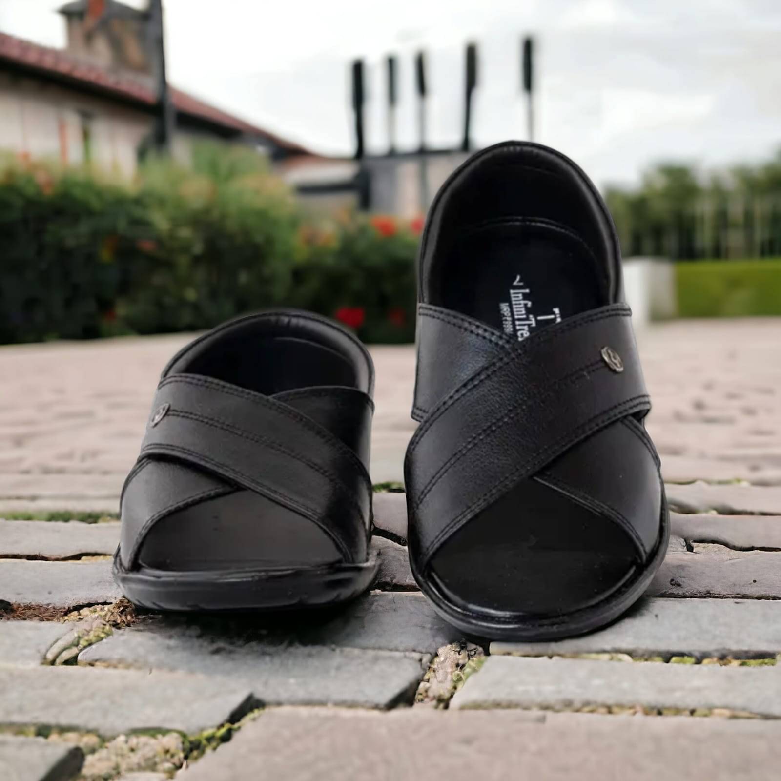     			INFINITRENZ - Black Men's Sandals