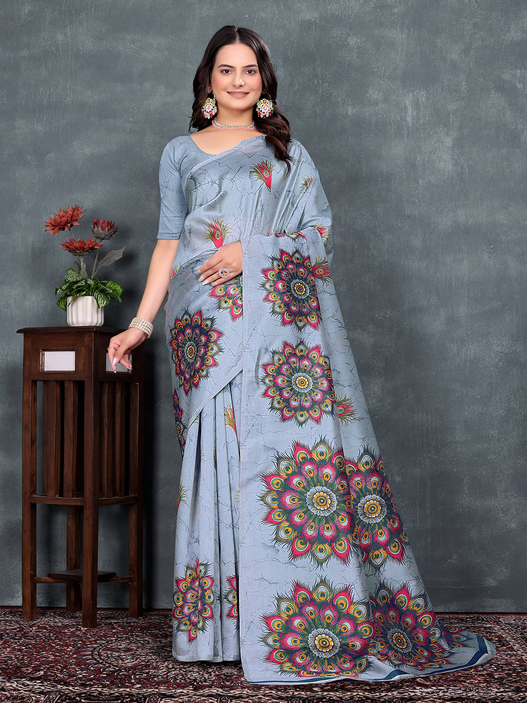 Maayro Mysore Silk Printed Saree With Unstitched Blouse Piece ( Grey ) Maayro Mysore Silk Printed Saree With Unstitched Blouse Piece ( Grey )