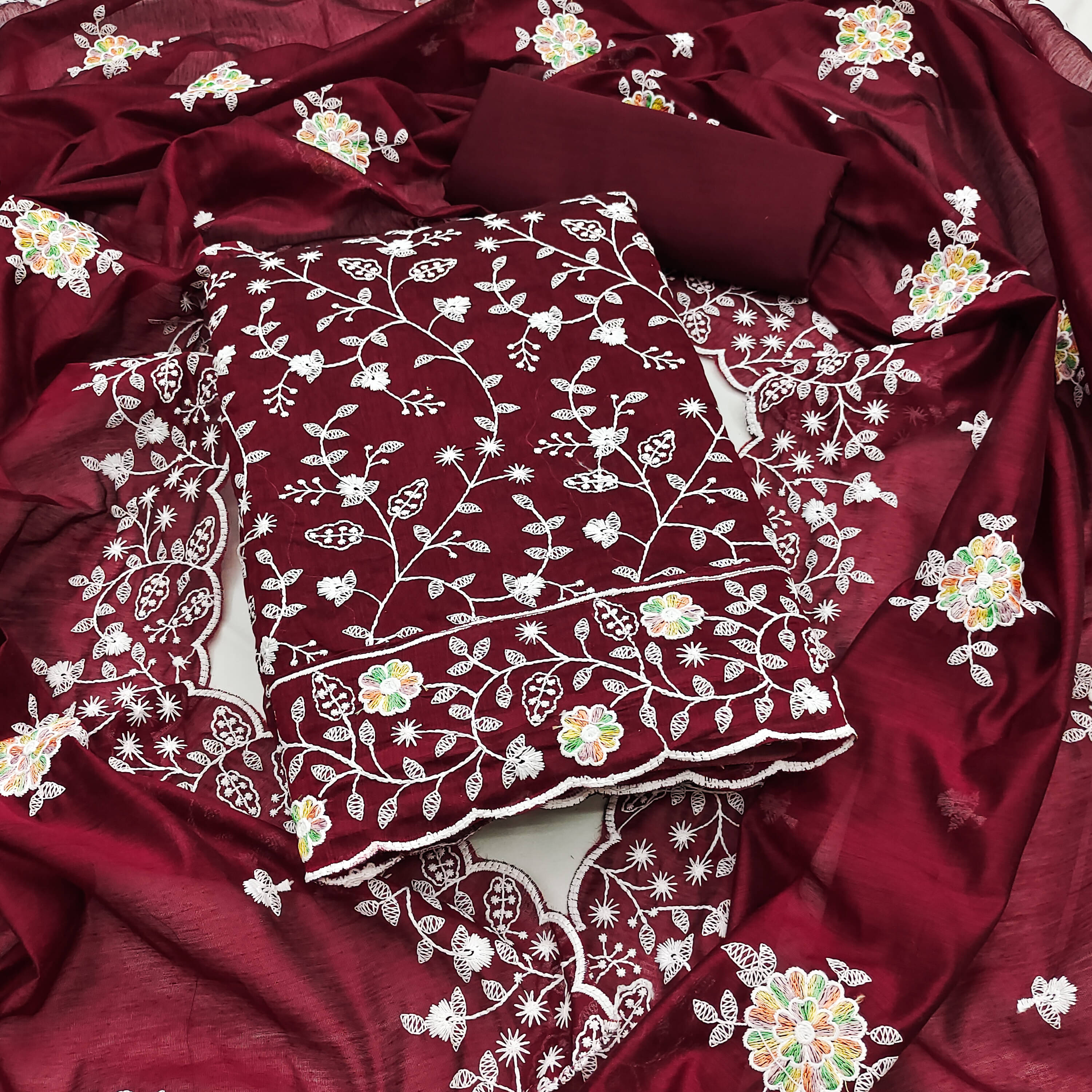     			Nayanthara Trends Women Chanderi Unstitched Dress Material ( Maroon )