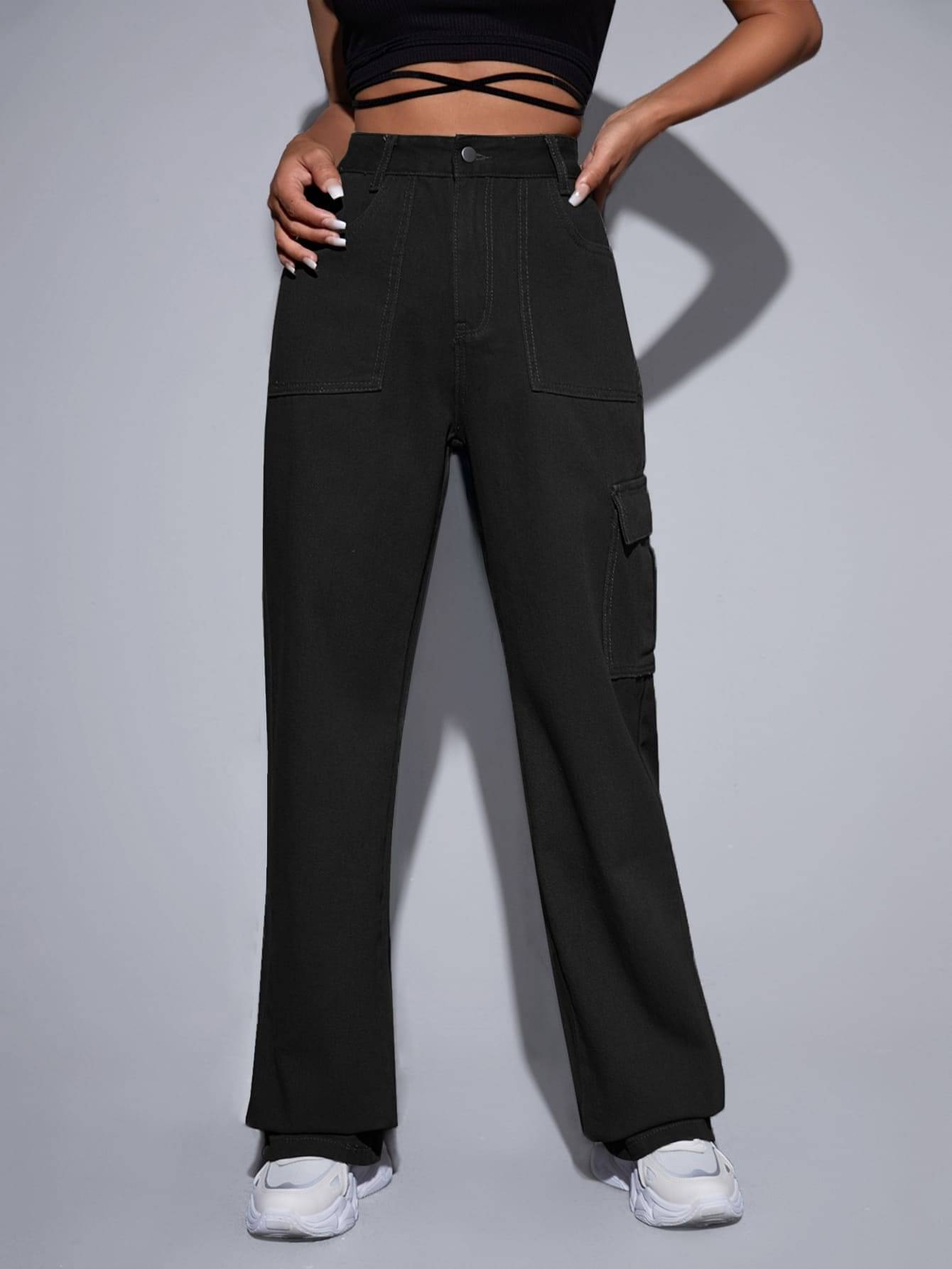     			WOOMNY Women Straight Fit Waist Jeans