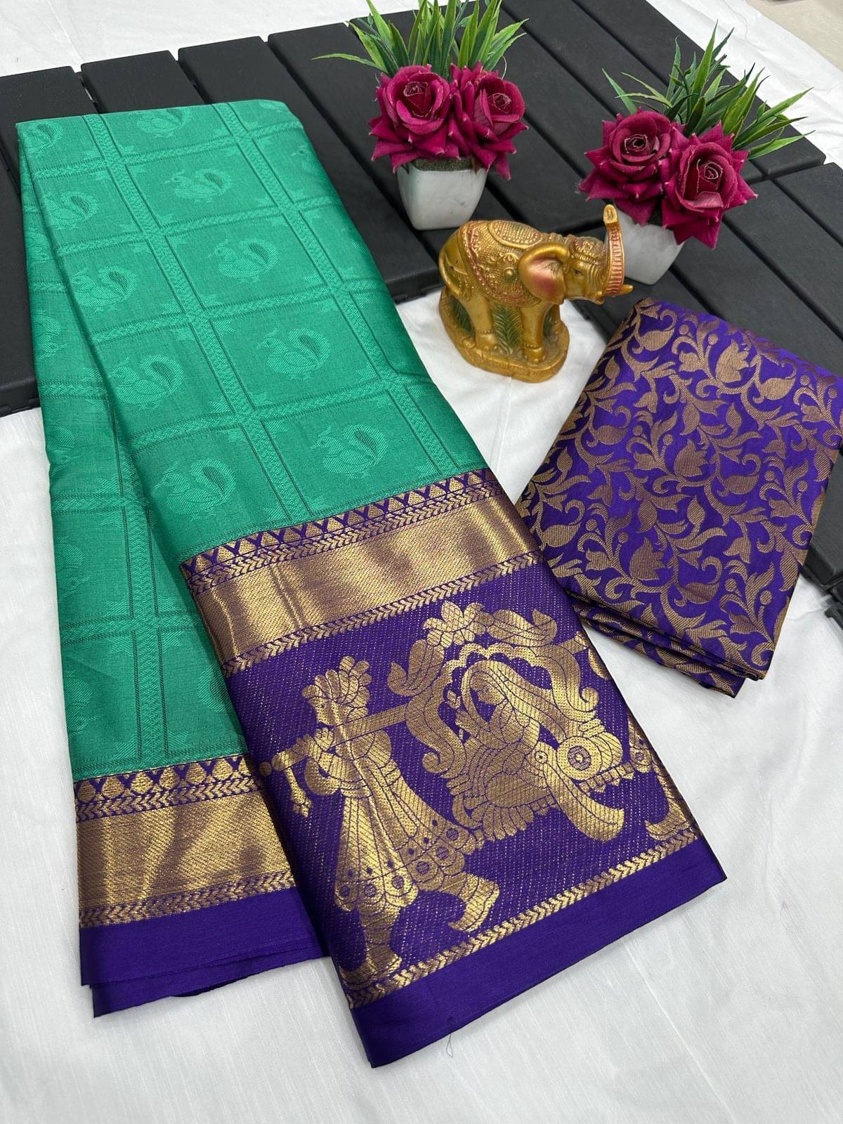 A TO Z CART Cotton Silk Woven Saree With Unstitched Blouse Piece ( Rama ) A TO Z CART Cotton Silk Woven Saree With Unstitched Blouse Piece ( Rama )