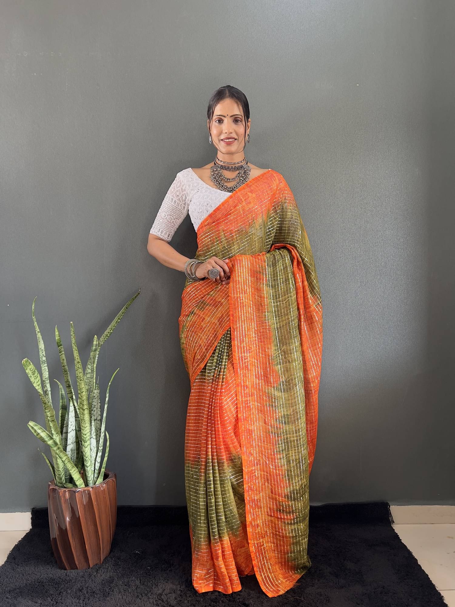 Aika Chiffon Striped Saree With Unstitched Blouse Piece ( Orange ) Aika Chiffon Striped Saree With Unstitched Blouse Piece ( Orange )