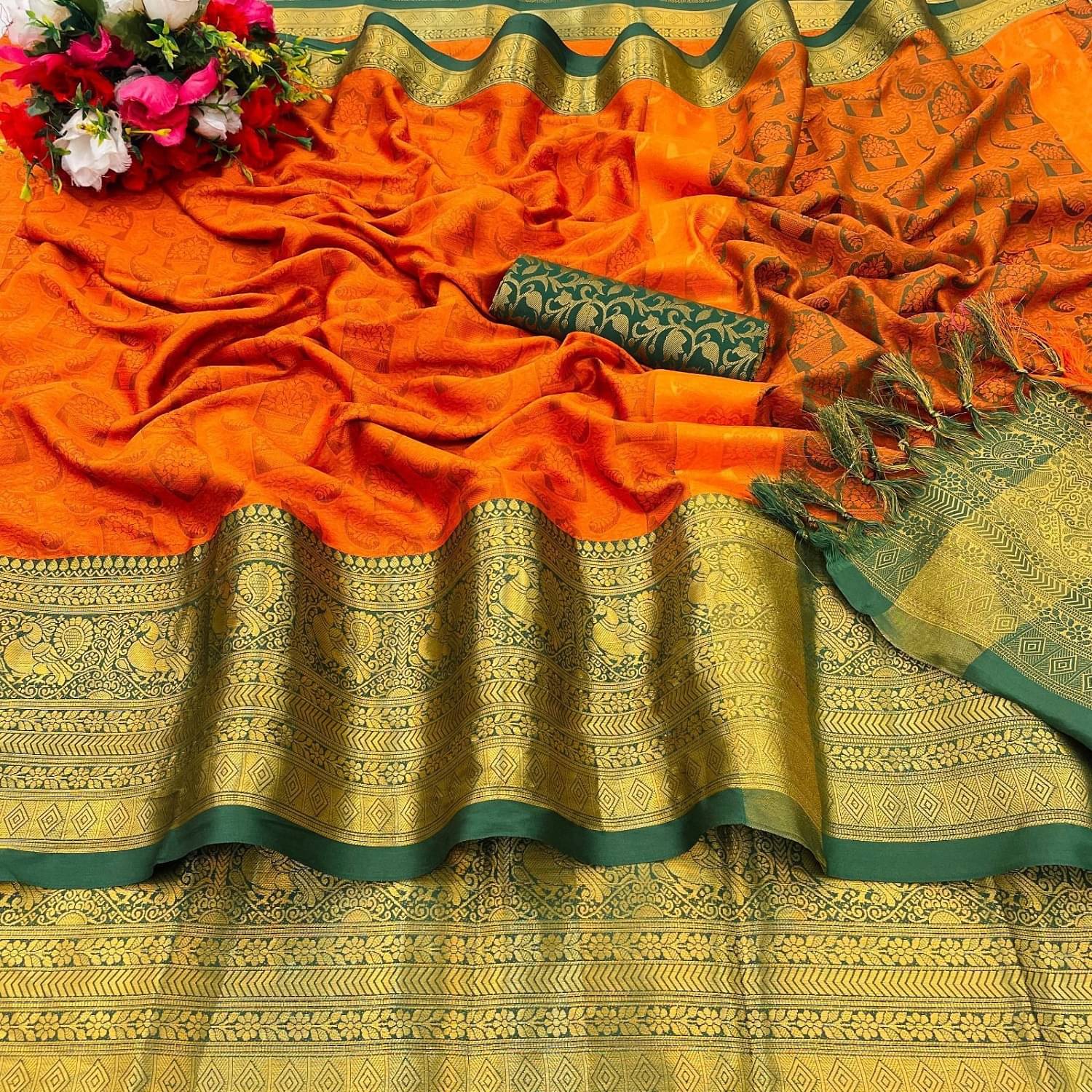 Aika Cotton Silk Woven Saree With Unstitched Blouse Piece ( Orange ) Aika Cotton Silk Woven Saree With Unstitched Blouse Piece ( Orange )