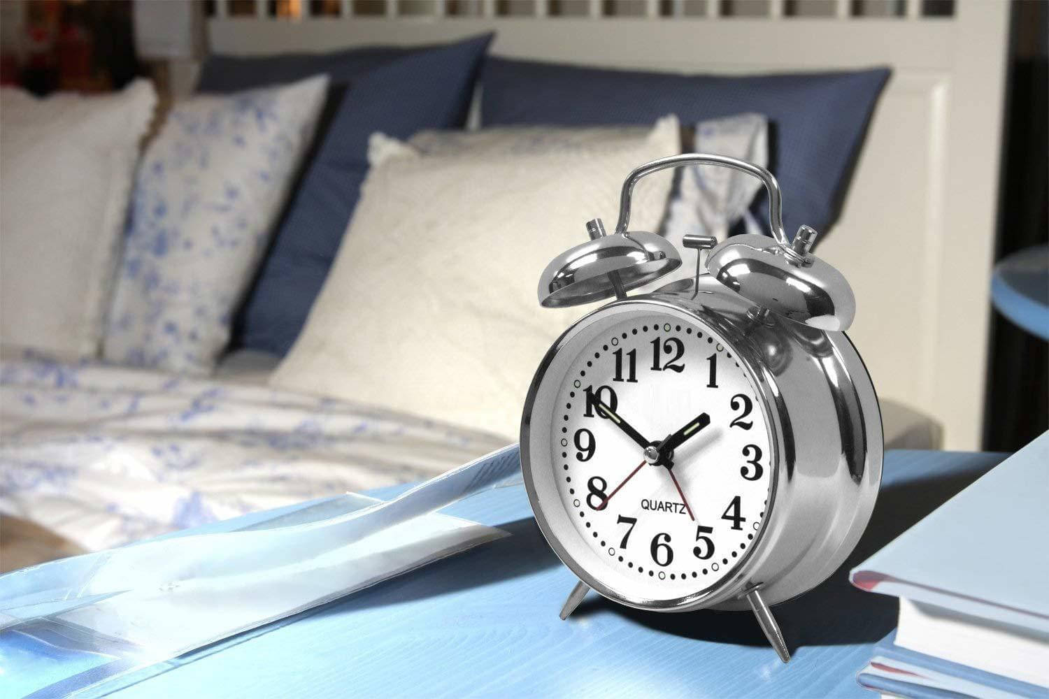 FIVANIO Analog DV01235 Alarm Clock - Pack of 1 FIVANIO Analog DV01235 Alarm Clock - Pack of 1