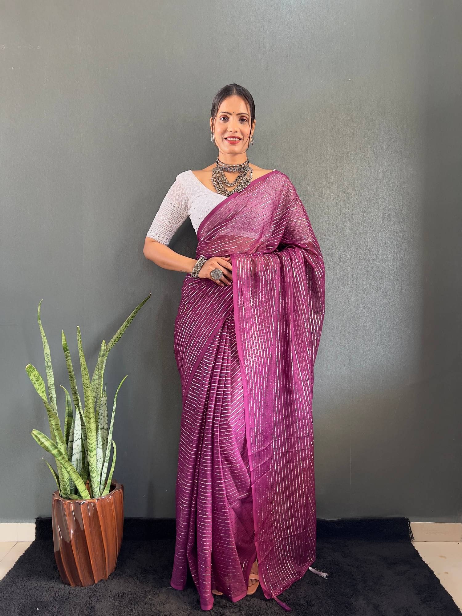JULEE Chiffon Striped Saree With Unstitched Blouse Piece ( Wine ) JULEE Chiffon Striped Saree With Unstitched Blouse Piece ( Wine )