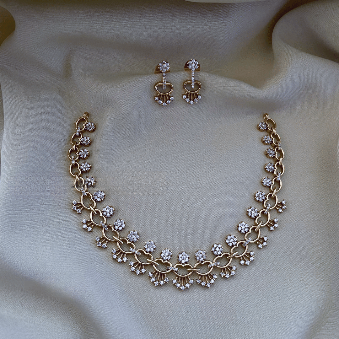 ROFARWORD Gold Brass Necklace Set ( Pack of 1 )
