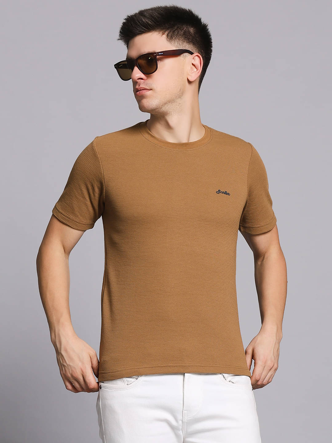 SCOLLER Men Cotton Blend Regular Fit Solid T-Shirt ( Brown ) SCOLLER Men Cotton Blend Regular Fit Solid T-Shirt ( Brown )