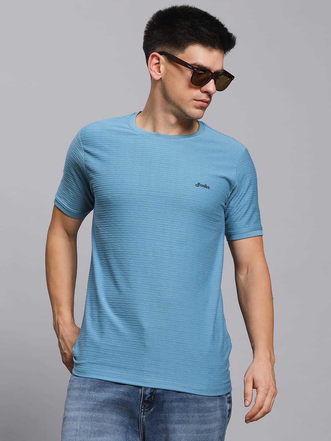     			SCOLLER Men Cotton Blend Regular Fit Solid T-Shirt ( Blue )