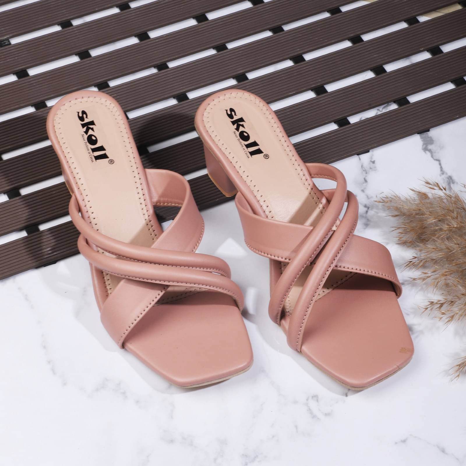     			SKOLL Pink Women's Flats