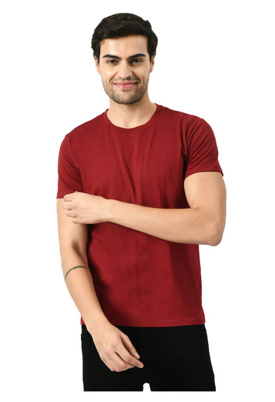    			IndiWeaves Men Cotton Regular Fit Solid T-Shirt ( Maroon )