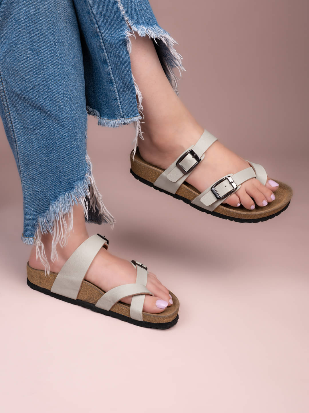     			Fentacia Light Grey Women's Flats