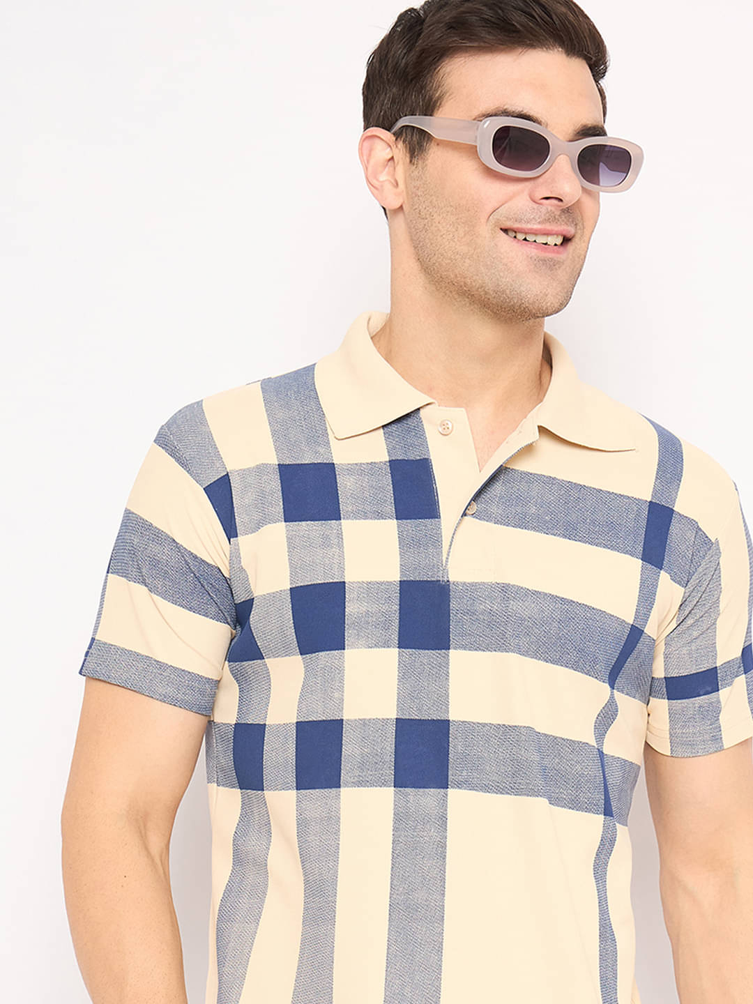     			KASMA Men Cotton Blend Regular Fit Printed Polo T Shirt ( Beige )