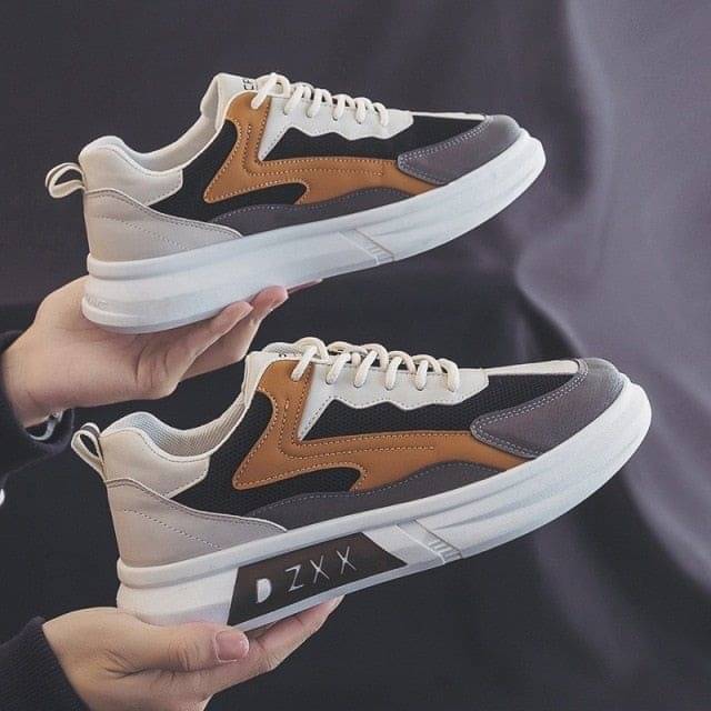     			Labbin Sneakers Brown Men's Lifestyle Shoes