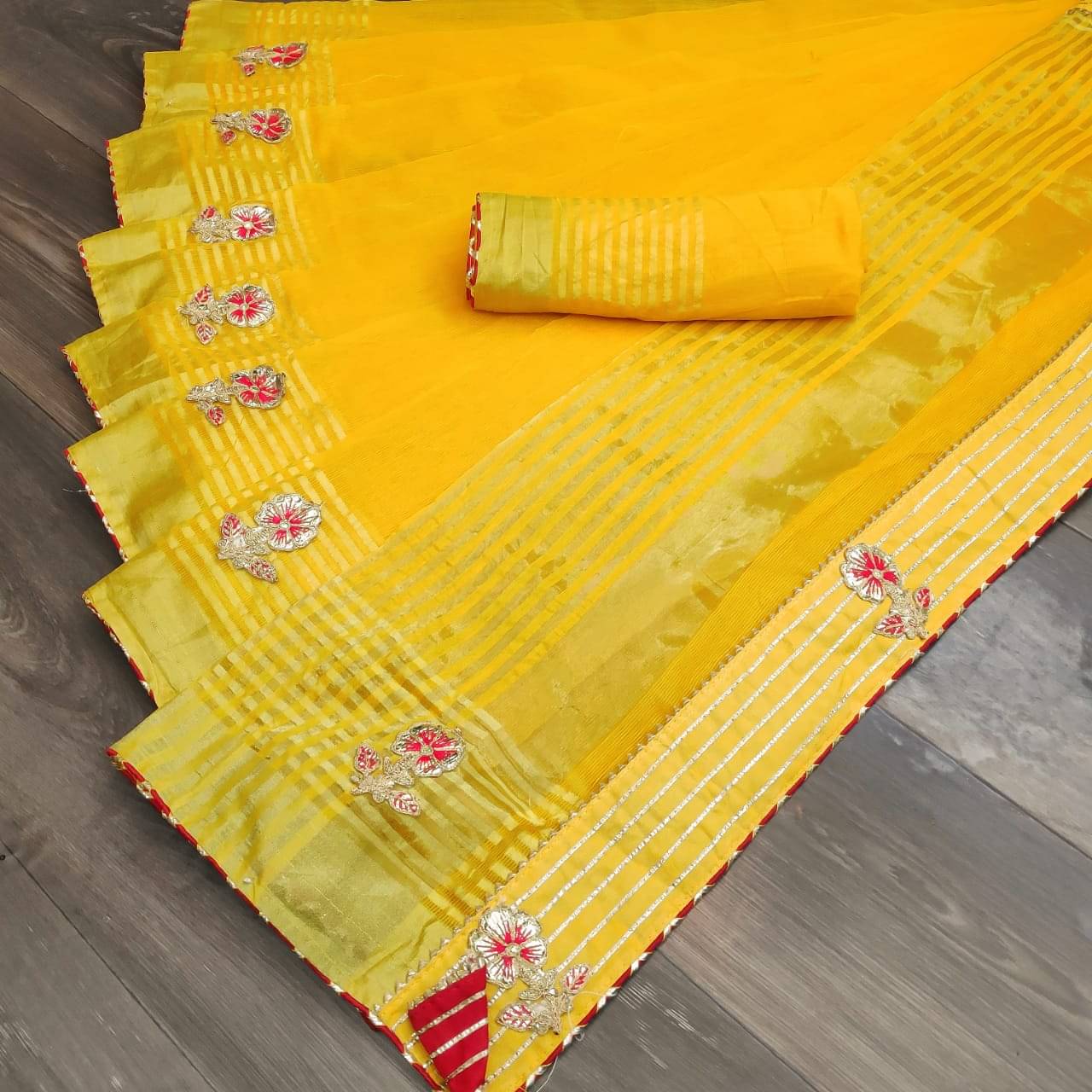 Maayro Net Embroidered Saree With Unstitched Blouse Piece ( Yellow ) Maayro Net Embroidered Saree With Unstitched Blouse Piece ( Yellow )